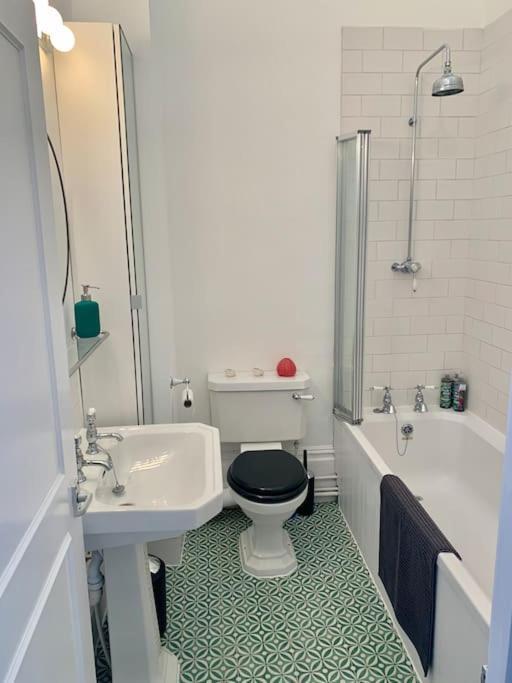 Apartament Beautiful Flat Perfect For A Seaside Break! Okręg wyborczy Hove Zewnętrze zdjęcie